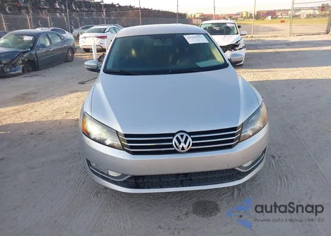 2015 Volkswagen Passat 1.8T Limited Edition from USA, damaged, VIN 1VWAT7A31FC114512